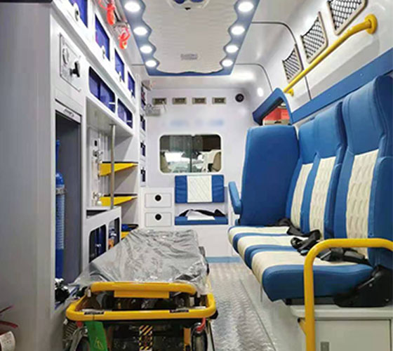 德令哈市车辆内部展示