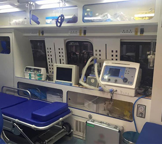 德令哈市车辆内部展示